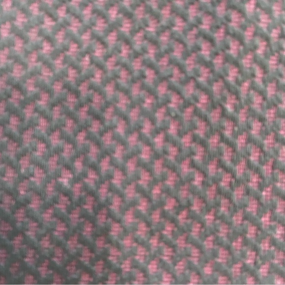 Banana Republic Black Knee-Length Pencil Skirt - Picture 2 of 8